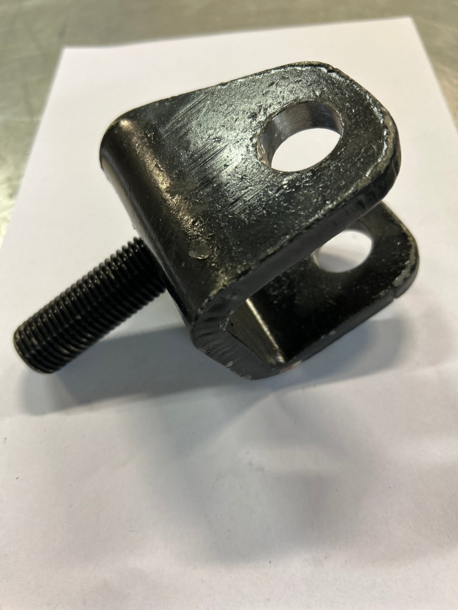 Brakett m bolt. Bolt 7/8X21/2UNC - Dagenborg Maskin AS