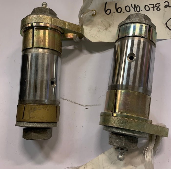 Ekspanderbolt fremste CASE 721CDE styresylinder - Dagenborg Maskin AS