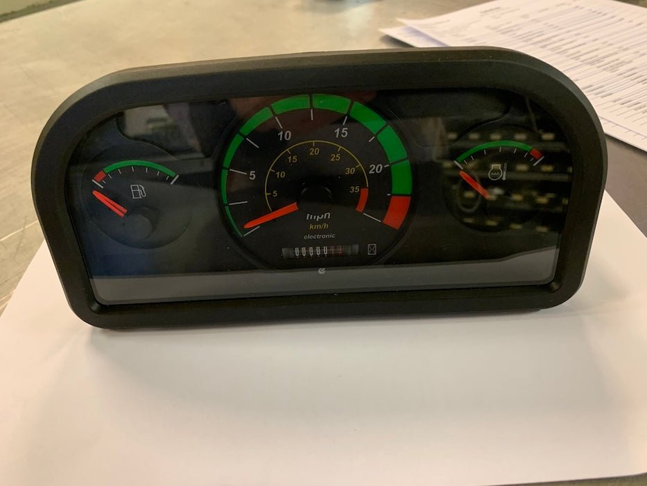 Instrumentpanel 321E, 221E, 121E - Dagenborg Maskin AS