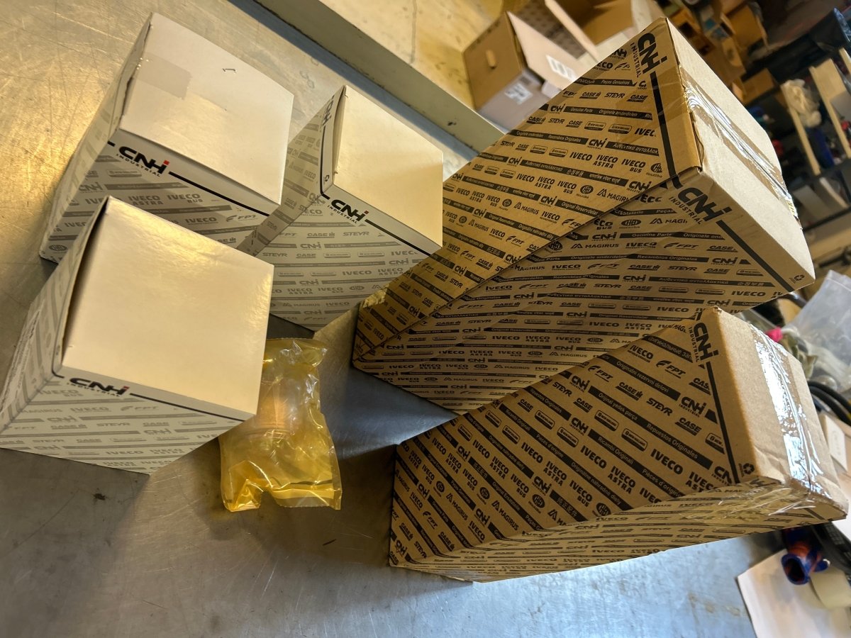 SERVICE KIT 1000 H CX75C/80C Tier 4 - Dagenborg Maskin AS