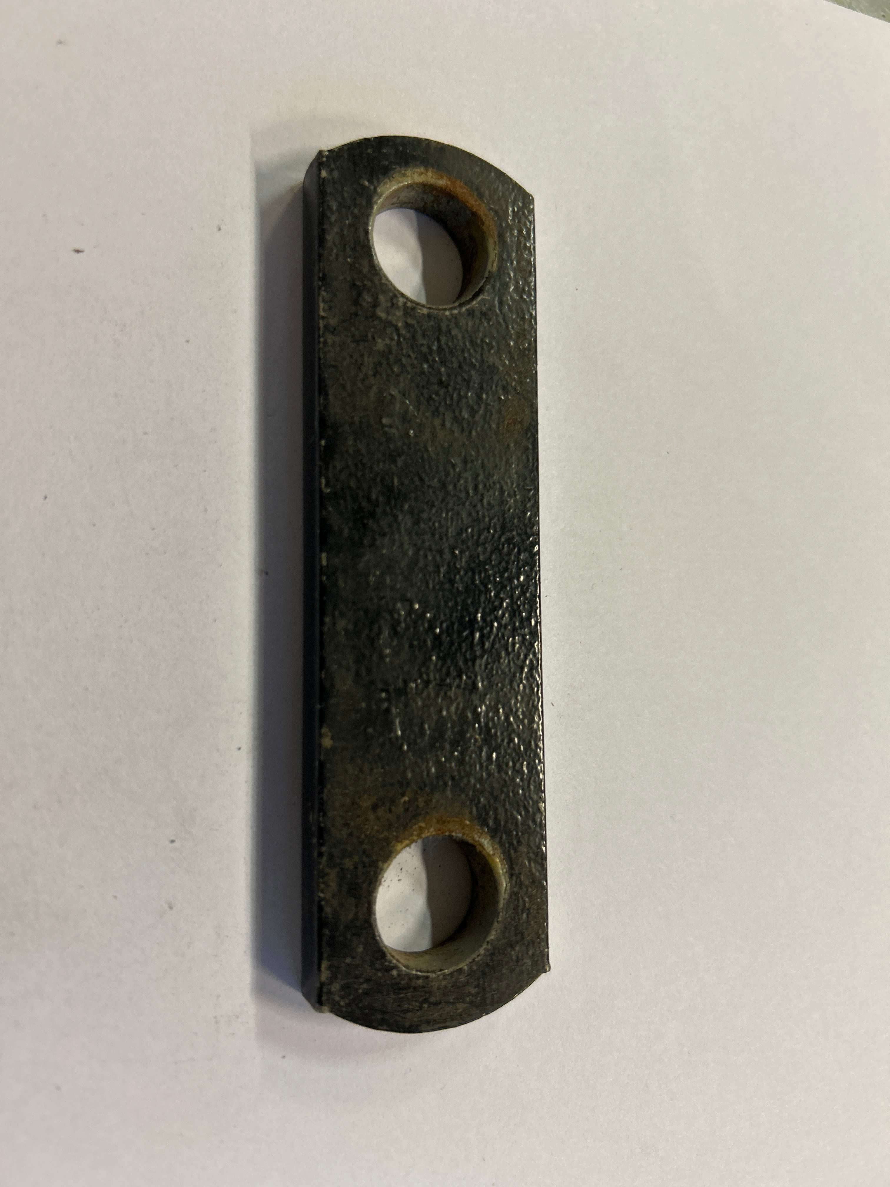 Plate 116x33x8mm  senter-senter 88mm