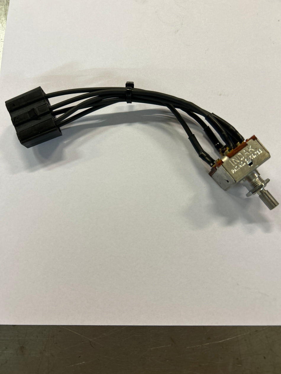 Bryter pusser CX u/int