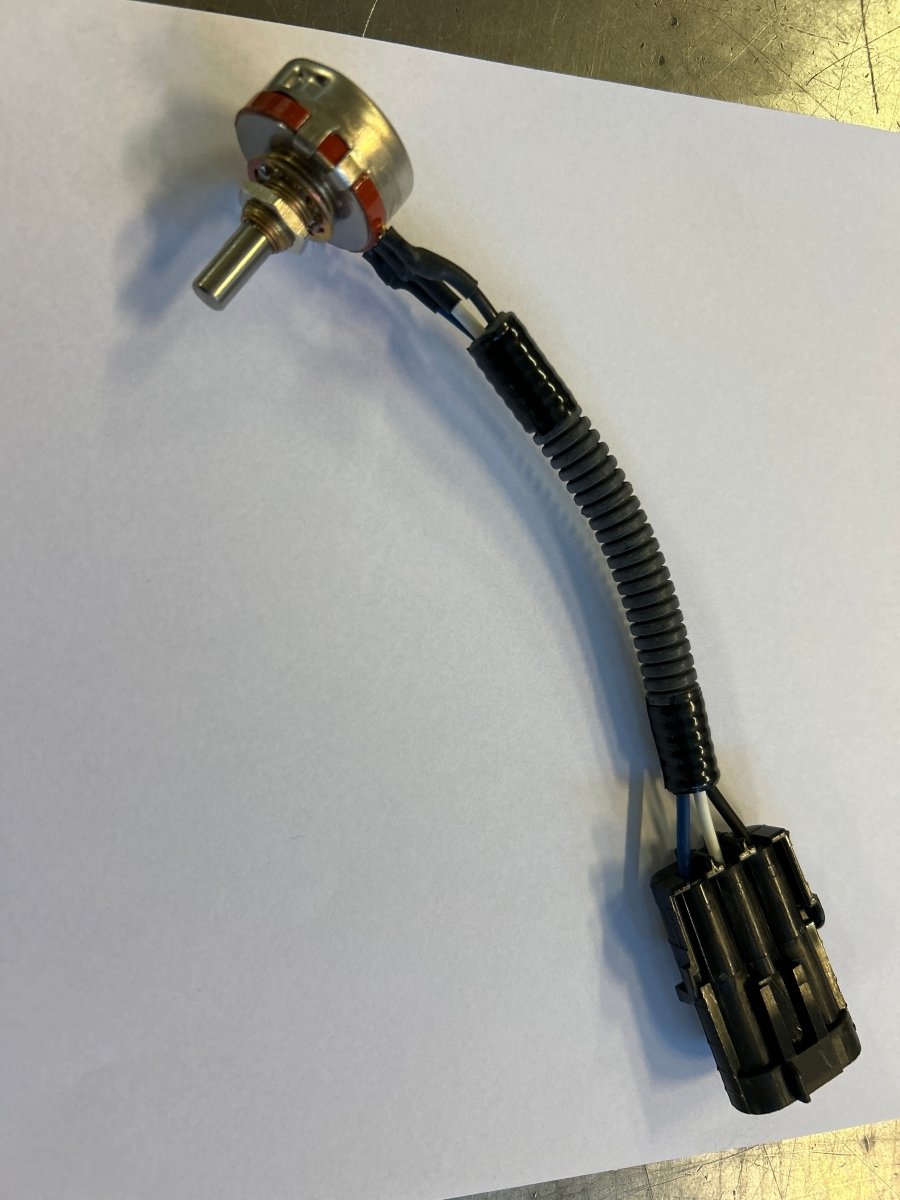 Potensiometer 3 pol f. vifte CS68/75/86/94/100/120/130/150/CVX120 - 170 - Dagenborg Maskin AS