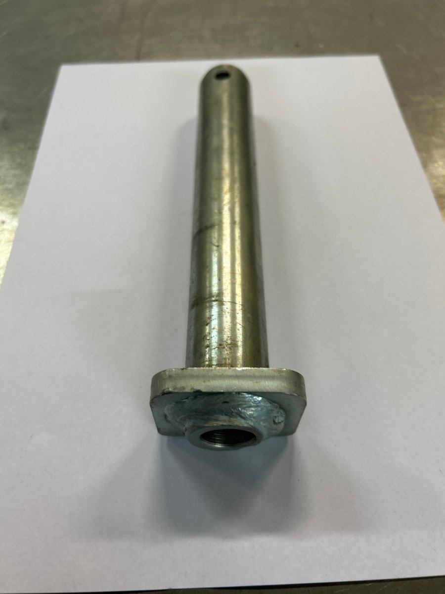 Skuffebolt IHI 17NE 30x185 - Dagenborg Maskin AS