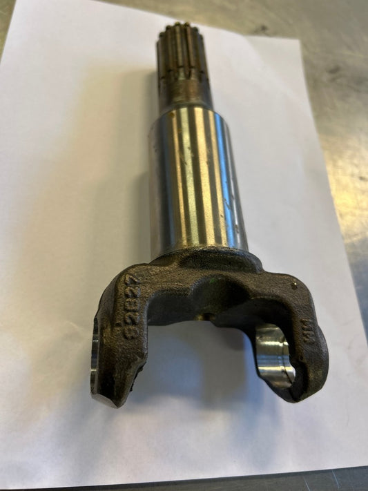 Stikkaksling Foraksel 199,5mm L, 45x82mm Maxxum/ Farmall/ A/T6 - Dagenborg Maskin AS